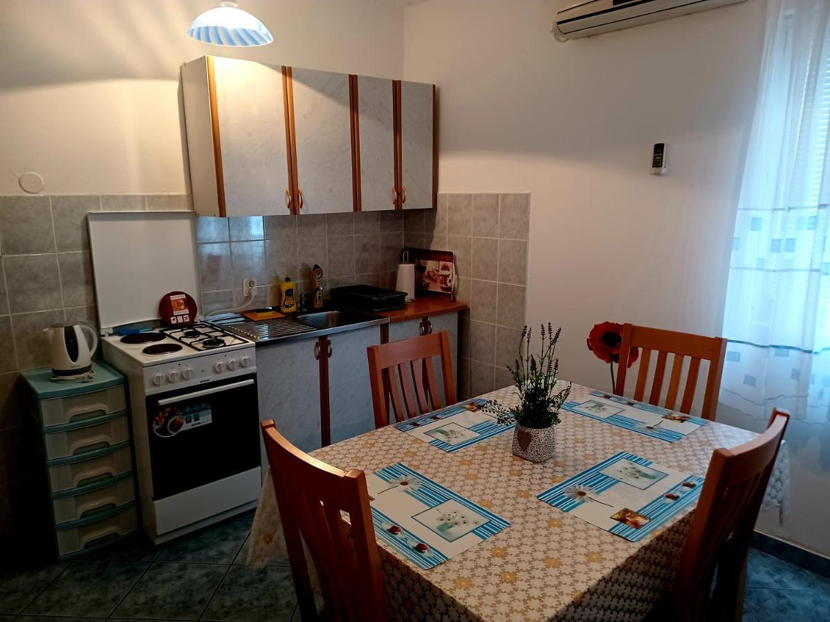 Apartment Prskalo - Vodice Bagian luar foto
