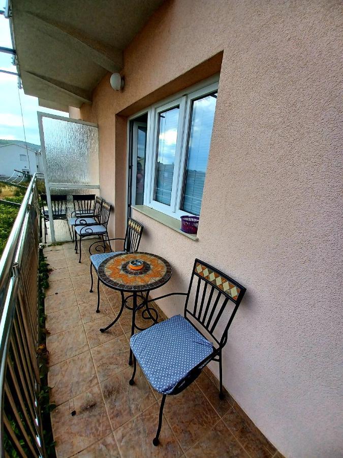Apartment Prskalo - Vodice Bagian luar foto