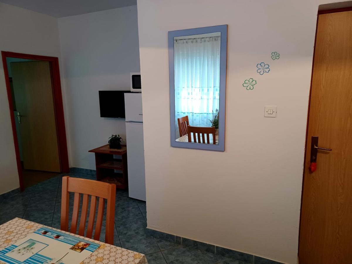 Apartment Prskalo - Vodice Bagian luar foto